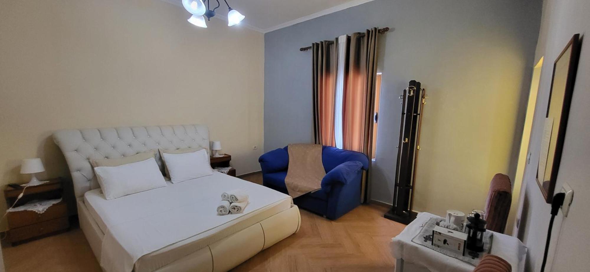 Jon Rooms Himare Exterior photo